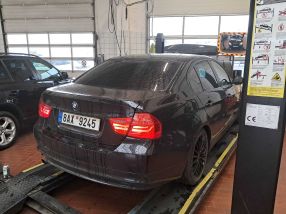 BMW 3 - 2009