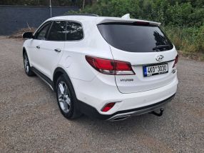 Hyundai Grand Santa Fe - 2016