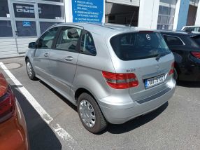 Mercedes-Benz B - 2010