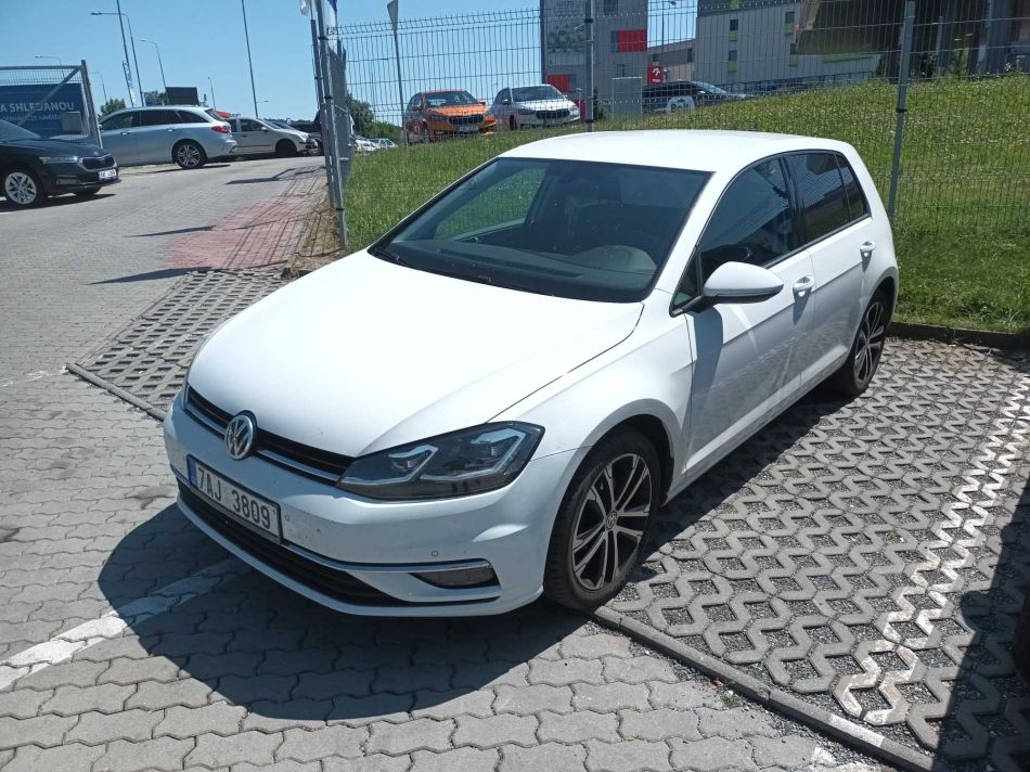 Volkswagen Golf - 2019
