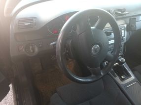 Volkswagen Passat - 2006