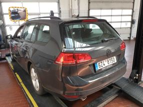 Volkswagen Golf - 2015