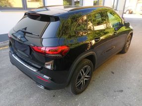 Mercedes-Benz GLA - 2022