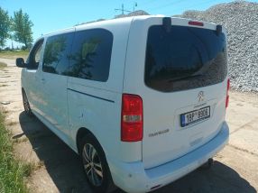 Peugeot Traveller - 2017