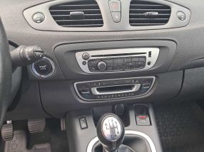 Renault Grand Scenic - 2016
