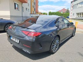 Mercedes-Benz CLS - 2020