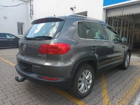 Volkswagen Tiguan - 2012