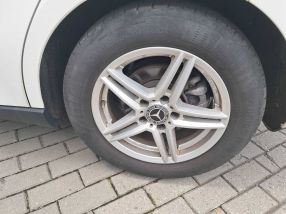 Mercedes-Benz B - 2022