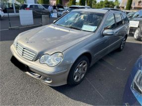 Mercedes-Benz C - 2004