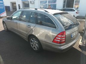 Mercedes-Benz C - 2004