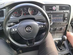 Volkswagen Golf - 2017