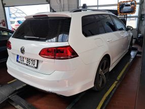 Volkswagen Golf - 2016