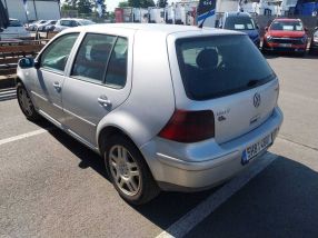 Volkswagen Golf - 2002