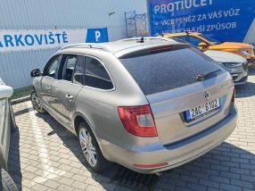 Skoda Superb - 2011