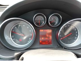 Opel Insignia - 2012
