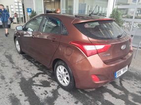 Hyundai i30 - 2012