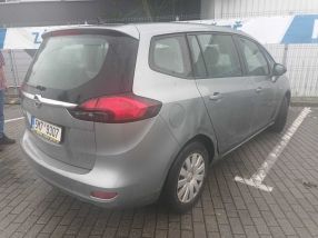 Opel Zafira - 2015