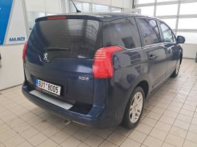 Peugeot 5008 - 2010