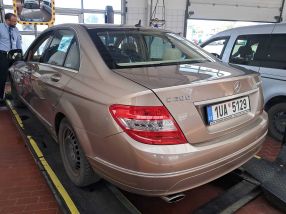 Mercedes-Benz C - 2007