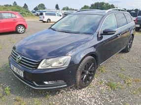 Volkswagen Passat - 2012