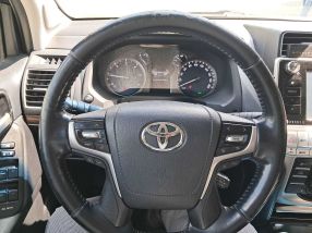 Toyota Land Cruiser - 2018