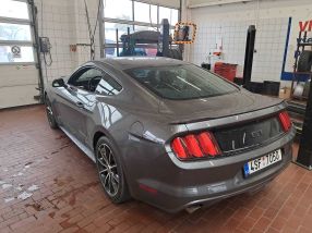 Ford Mustang - 2015