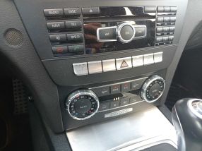 Mercedes-Benz C - 2011