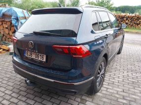 Volkswagen Tiguan - 2021