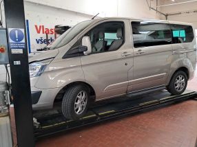 Ford Tourneo Custom - 2013