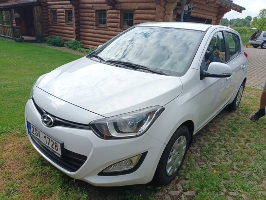 Hyundai i20