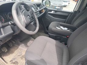 Volkswagen Caravelle - 2016