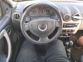 Dacia Sandero - 2011