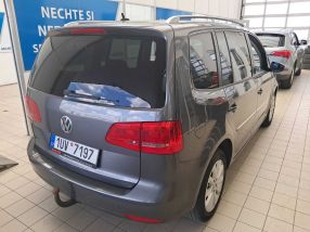 Volkswagen Touran - 2010