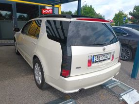 Cadillac SRX - 2009