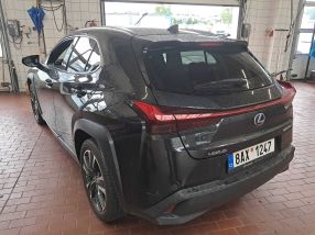 Lexus UX - 2021
