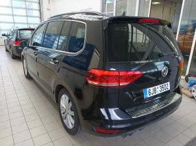 Volkswagen Touran - 2015