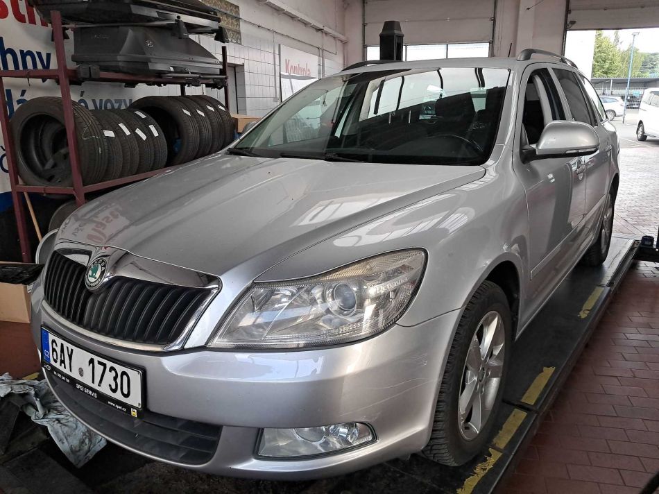 Skoda Octavia - 2011