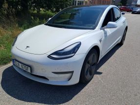 Tesla Model 3 - 2019