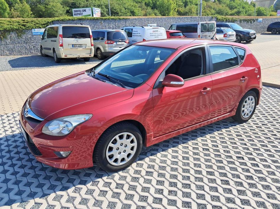 Hyundai i30 - 2011