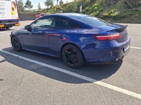 Mercedes-Benz E - 2020