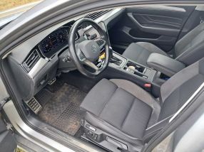 Volkswagen Passat - 2020