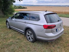 Volkswagen Passat - 2020