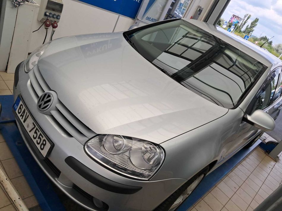 Volkswagen Golf - 2006