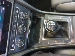Volkswagen Golf - 2018