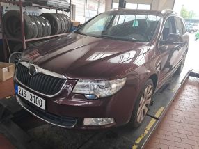 Skoda Superb - 2011