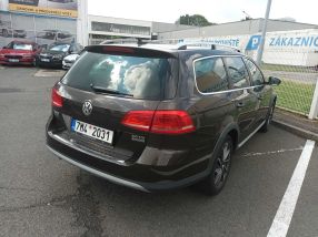 Volkswagen Passat - 2012