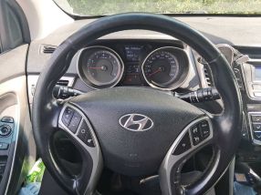 Hyundai i30 - 2012