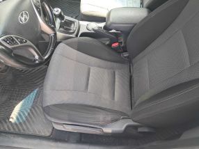 Hyundai i30 - 2012