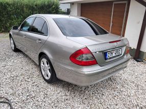 Mercedes-Benz E - 2006