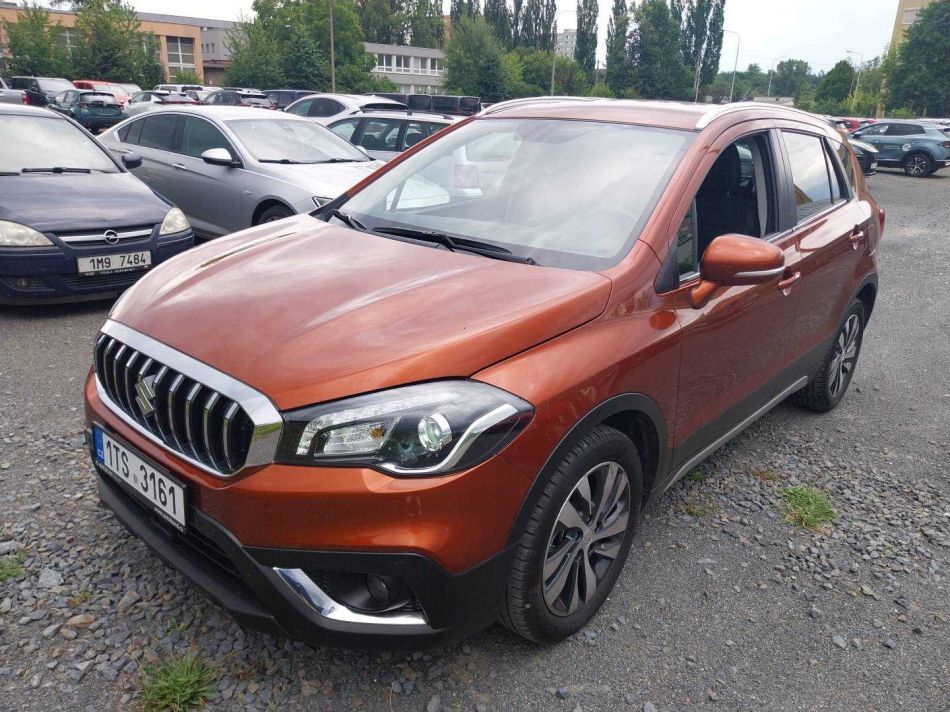 Suzuki SX4 S-Cross - 2019